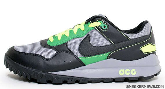 Nike ACG Wild Peg – Stealth – Black – Green