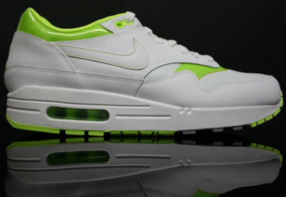 Nike Air Max 1 - White - Volt - Metallic Silver