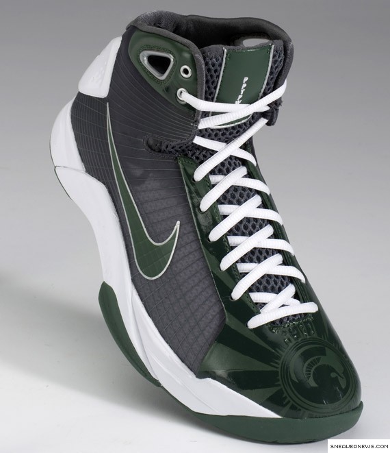 Nike Hyperdunk iD - March Madness - NCAA Team Exclusives