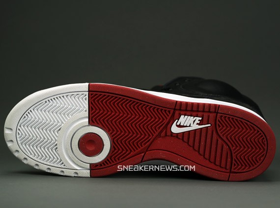 Nike RT1 - Black Red - April 2009 Release