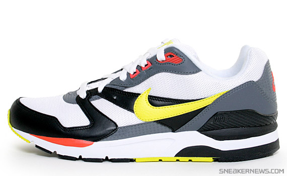 Nike Twilight Electrolime 01