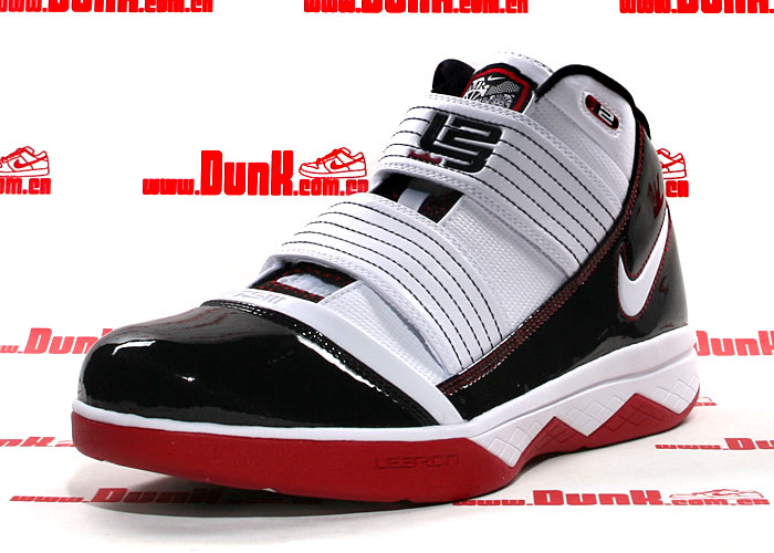 Nike Zoom Lebron Soldier 3 04