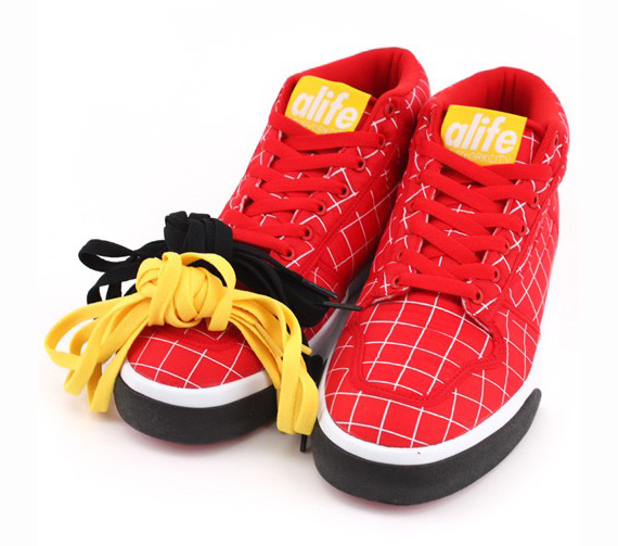 Alife Everybody Mid Parachute Nylon Grid Pack – Red + White