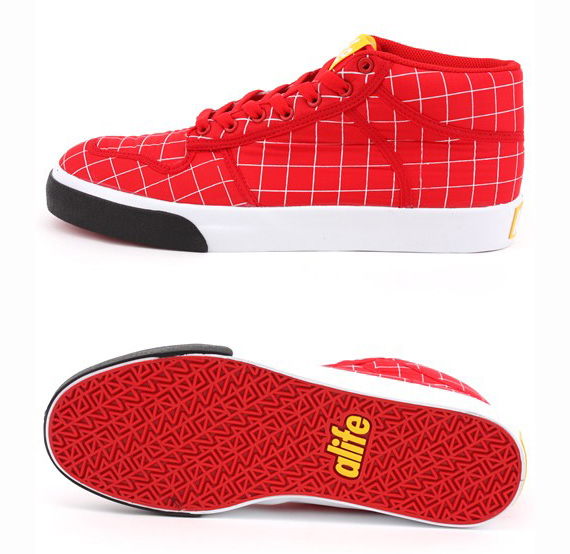 alife-everybody-mid-parachute-nylon-red-white-06