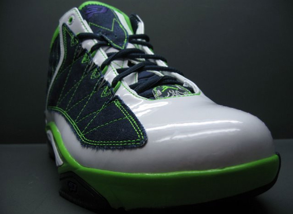 Jordan CP3.II   Hulk   White   Denim   Mean Green   Quickstrike