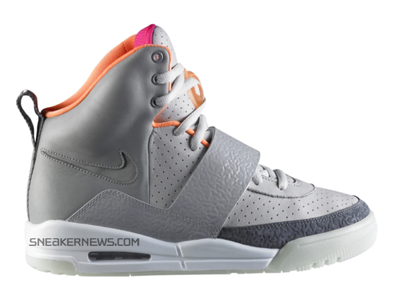 Nike Air Yeezy @ Nikestore - [Sold Out]