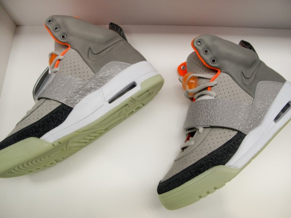 Nike Air Yeezy Black Grey Fire Red 03