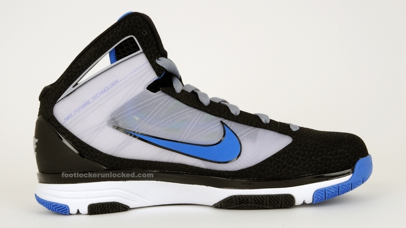 nike-hyperize-black-white-sapphire-august-2009-6