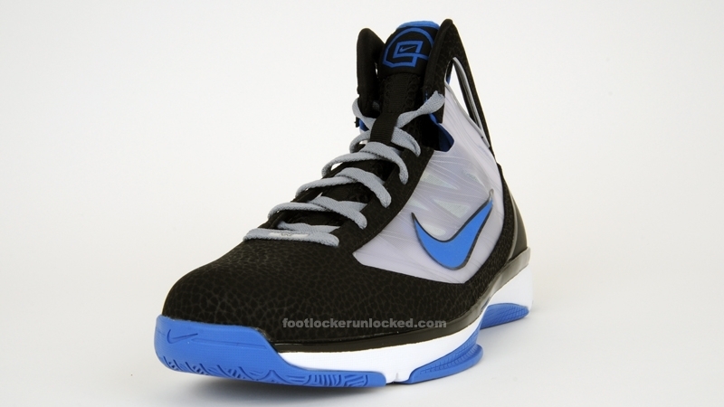 nike-hyperize-black-white-sapphire-august-2009-7
