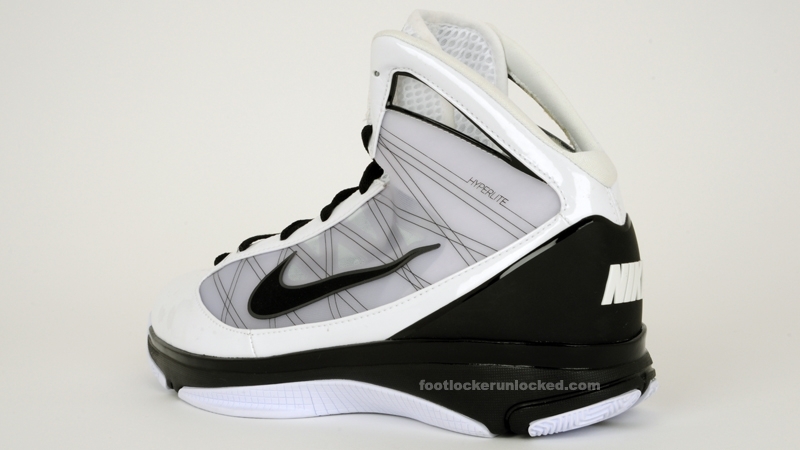 nike-hyperize-white-black-september-2009-21