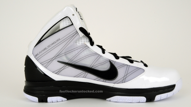 nike-hyperize-white-black-september-2009-6