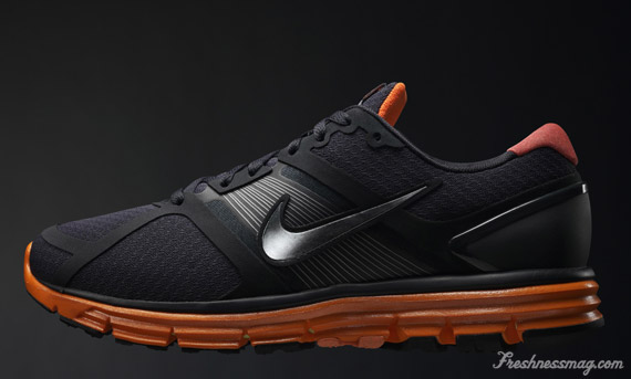 Nike LunarGlide+ - featuring the Dynamic Support System