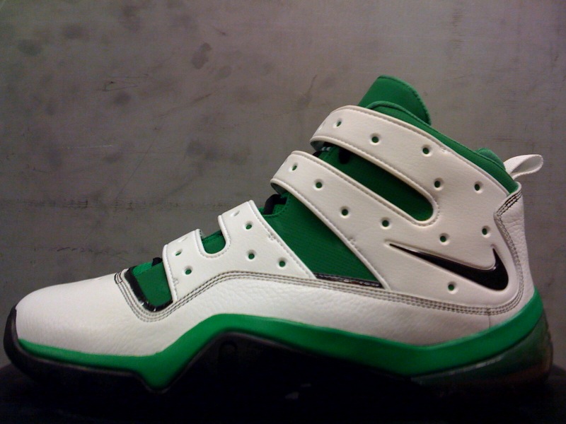 Nike Zoom Sharkley – Paul Pierce PE – Boston Celtics Home