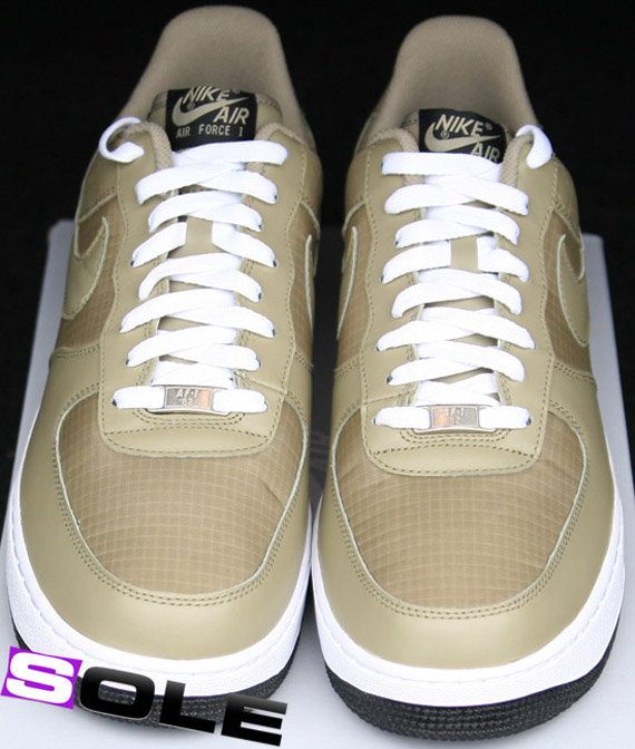 372490_221_front_550