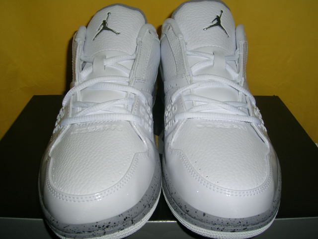 air-jordan-flight-i-low-white-cement-2