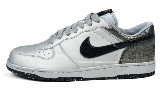 big_nike_low_houston_space_city_2