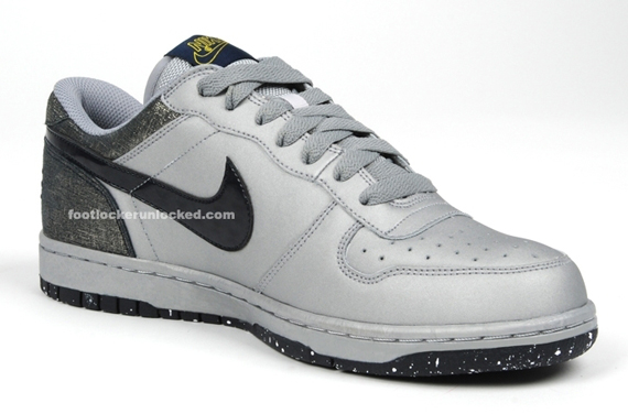 big_nike_low_houston_space_city_4