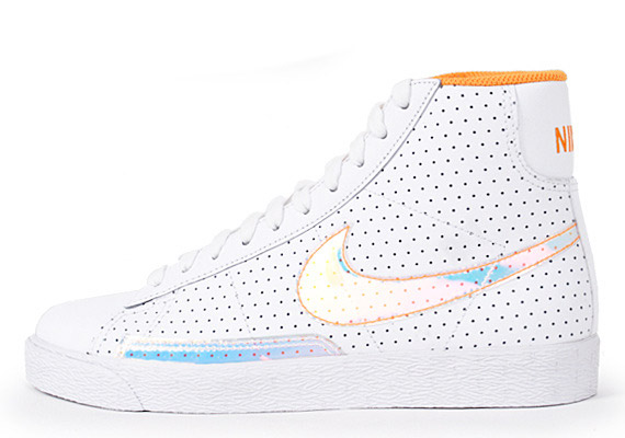 blazer-gs-hologram-01