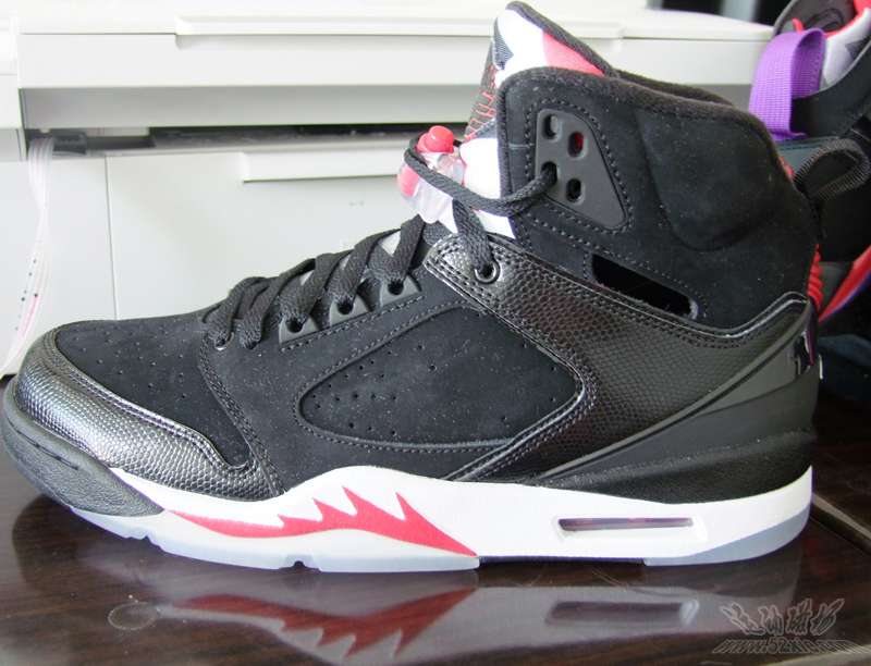 Air Jordan 60+ (Plus) – Black Red – Detail Photos