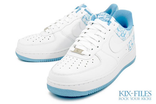 nse-wmns-af1-sakura-cyan-1