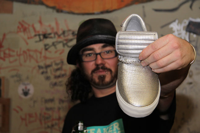 snkrfrkr-issue-15-launch-pics-3