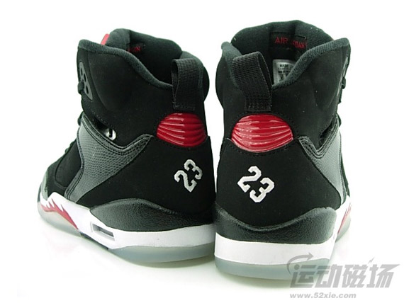 air-jordan-60-gs-black-varsity-red-2