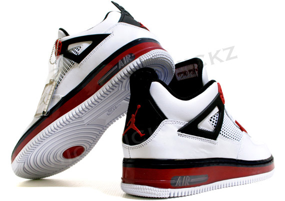 air-jordan-iv-white-red-black-2