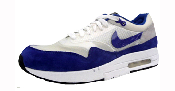 am1_flywire_blu_2