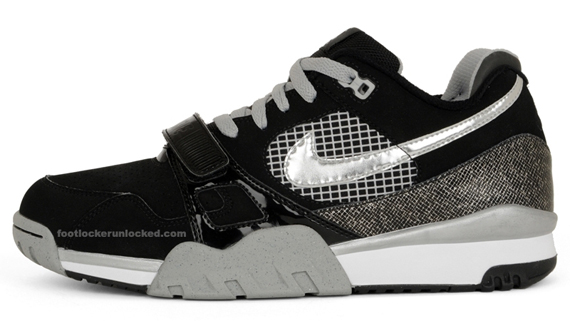 bo_jackson_nike_air_trainer_ii_le_2