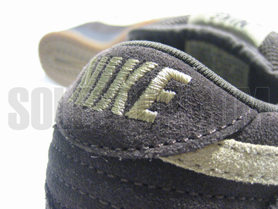 dunk-low-sb-mocha-tweed-00