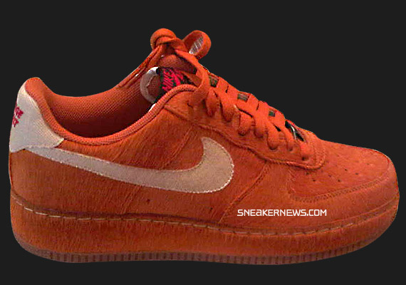 nike-air-force-1-halloween-2009-01