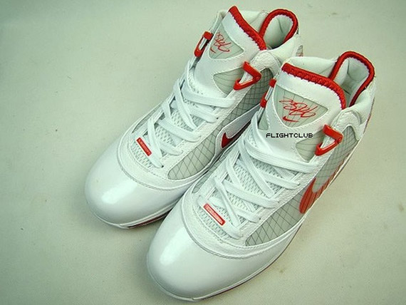 nike-air-max-lebron-vii-white-red-6