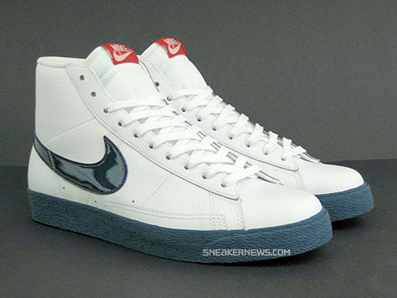 nike-blazer-high-white-blue-red-02