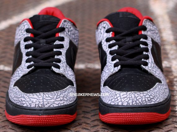 nike-sb-air-force-1-dunk-low-supreme-black-04