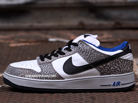 nike-sb-air-force-1-dunk-low-supreme-white-01