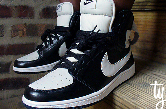 Nike Dynasty High – White – Dark Navy – Spring 2010