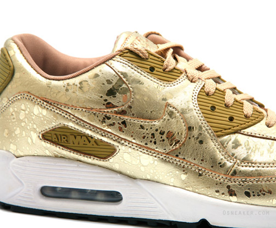 nike-air-max-gold-splatter-06