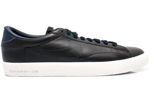 Nike Blazer Low Stitchless - Black - Obsidian - Sample