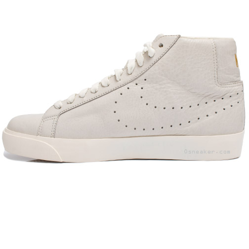 nike-blazer-white-stitchless-03