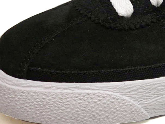 nike-bruin-sb-black-white-3