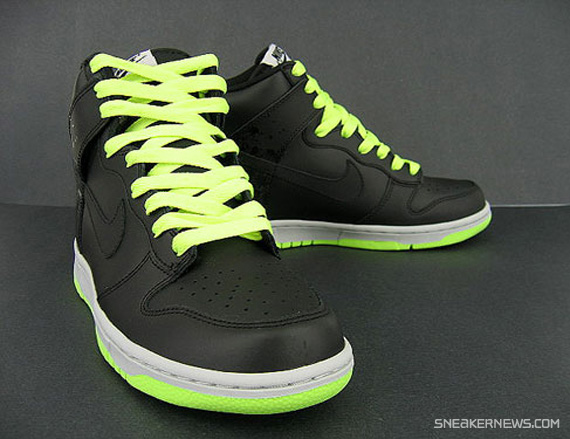 Nike Dunk High - Black - Volt - Splatter