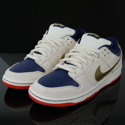 nike-dunk-low-pro-sb-old-spice-buff-metallic-silver-1