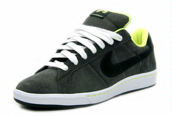 nike-sb-august-premier-3