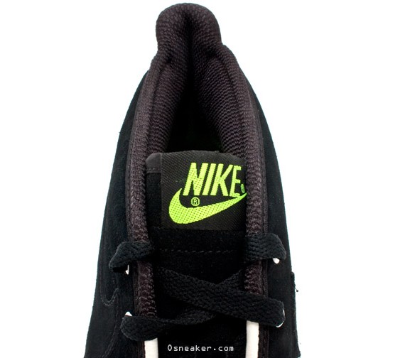 nike-toki-black-lime-green-7