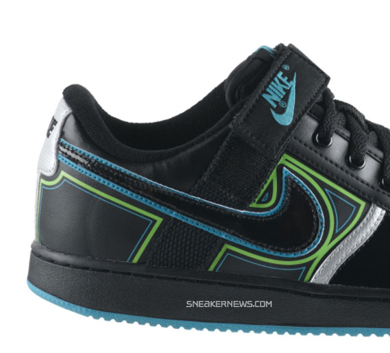 nike-vandal-low-arrow-lights-1