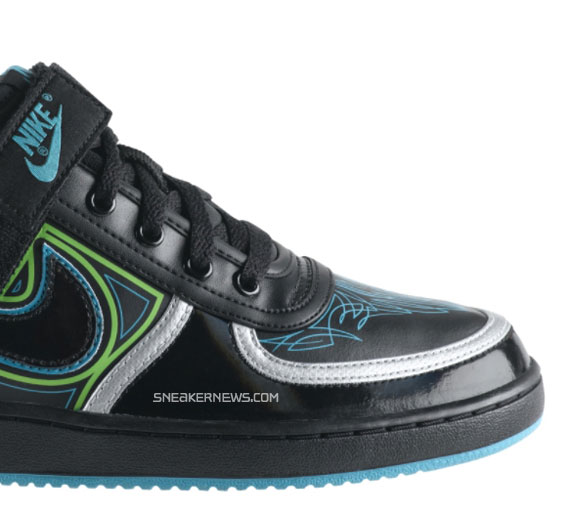 nike-vandal-low-arrow-lights-2