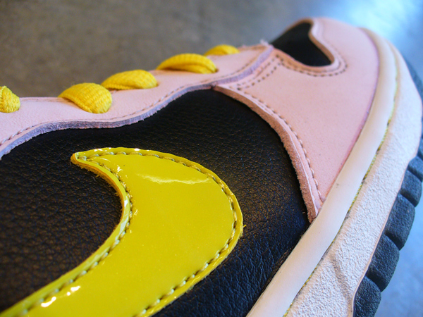 nikesb_misspiggy_002