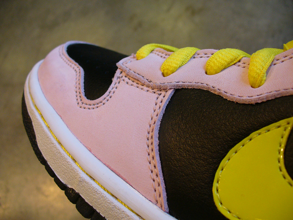nikesb_misspiggy_003