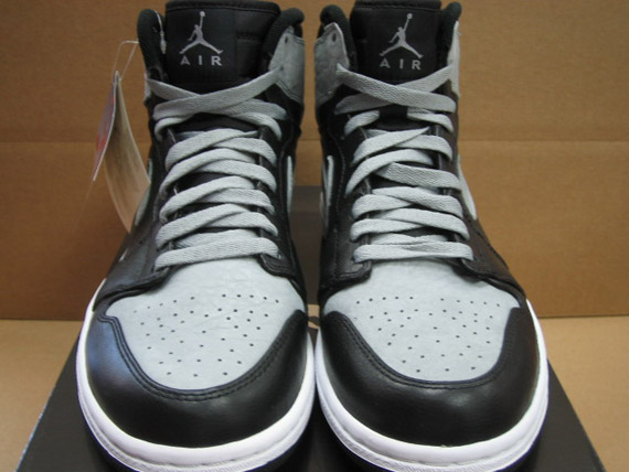 air-jordan-1-hi-black-shadow-grey-22