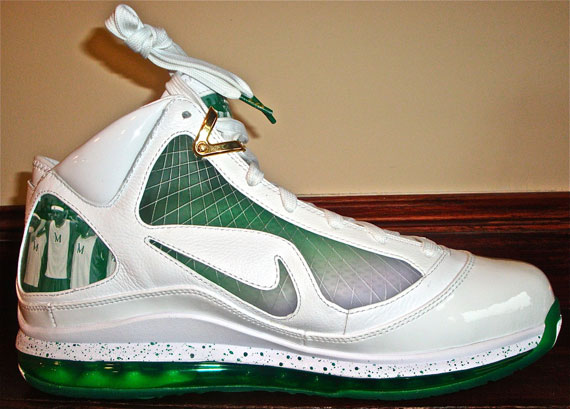 Nike Air Max LeBron VII – More Than A Game World Tour City Pack – Chicago Colorway